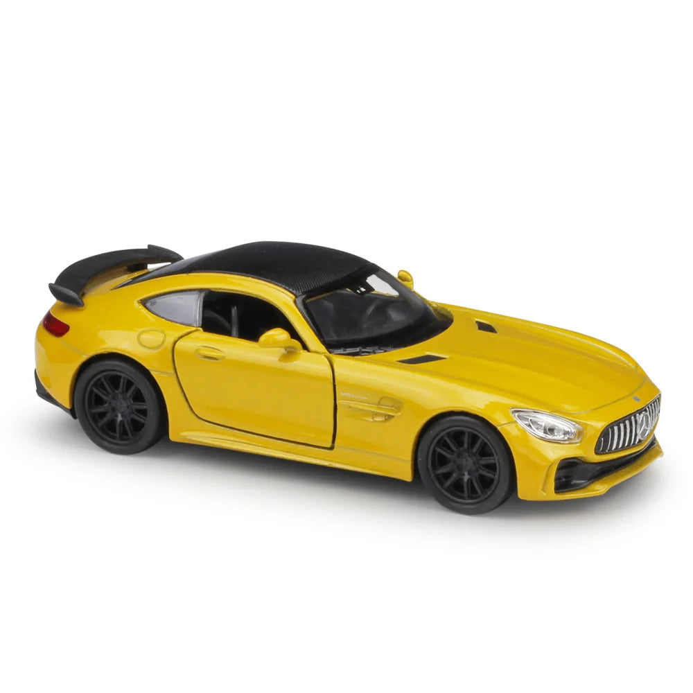 1/36 Mercedes-Benz AMG GTR Superdeportivo